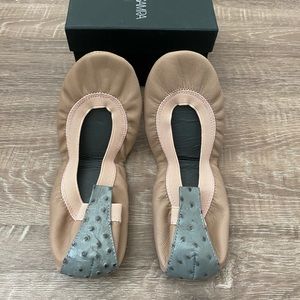 Yosi Samra Ballet Flats in Burnished Ostrich, US 6